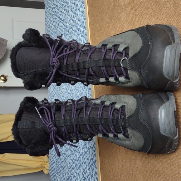 Merrell Thermo Rhea Mid Waterproof Snowboots In Women's Size 9 - Picture 5 of 16